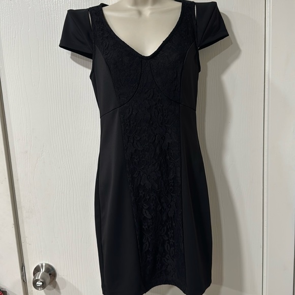 NWT Foreign Exchange Dress Size Small - Picture 1 of 4